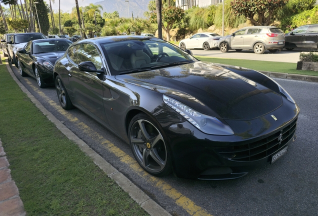 Ferrari FF