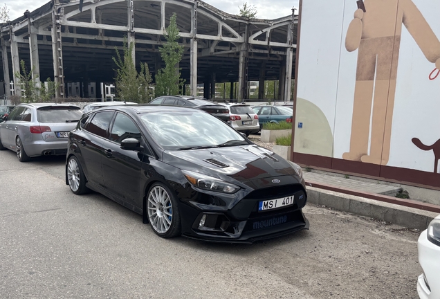 Ford Focus RS 2015 Mountune M400