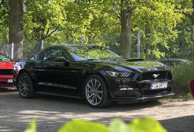 Ford Mustang GT 2015
