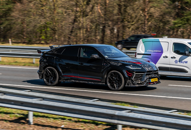 Lamborghini Urus Mansory Venatus S