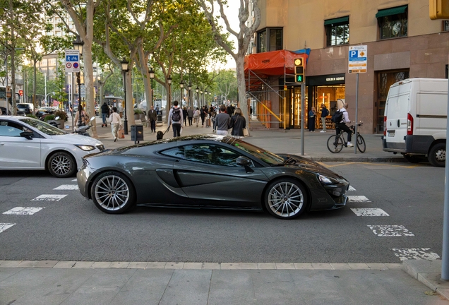 McLaren 570GT
