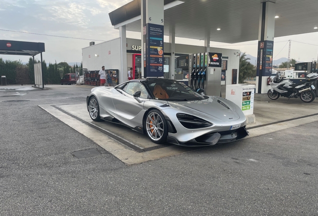 McLaren 765LT Spider