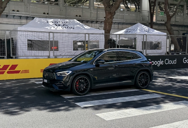 Mercedes-AMG GLA 45 S 4MATIC+ H247