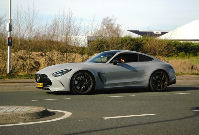 Mercedes-AMG GT 63 C192