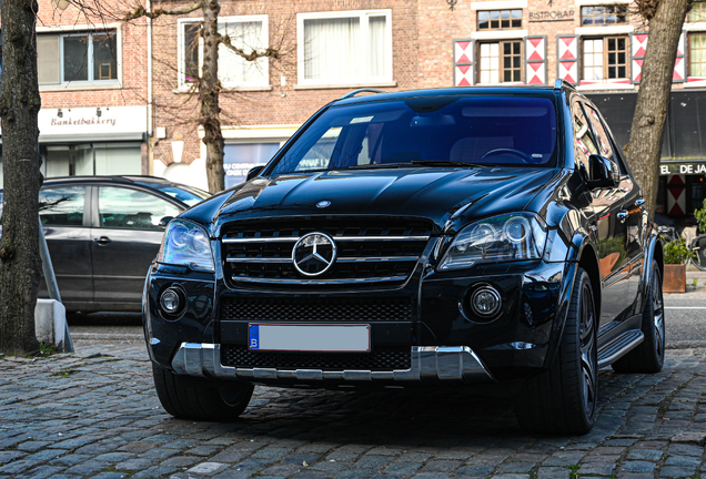 Mercedes-Benz ML 63 AMG W164 2009