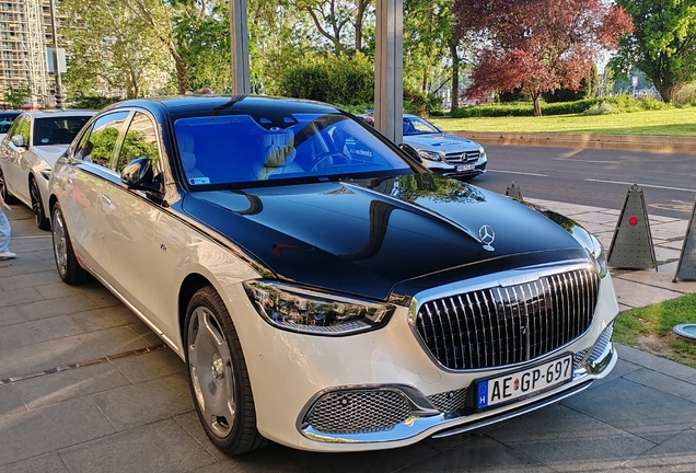 Mercedes-Maybach S 680 X223