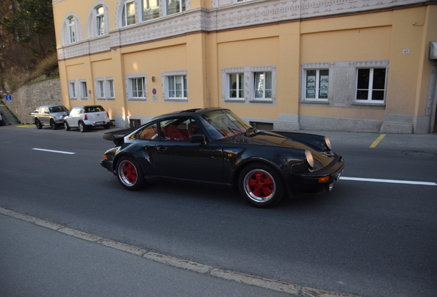 Porsche 930 Turbo