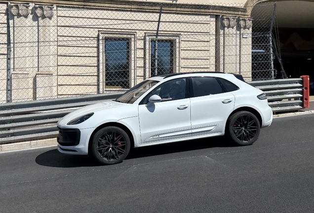 Porsche 95B Macan GTS MkIII