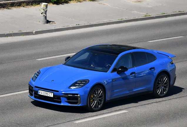 Porsche 972 Panamera Turbo E-Hybrid