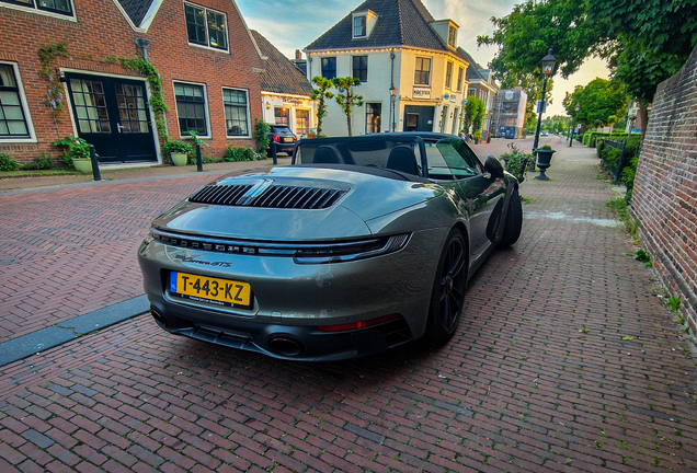 Porsche 992 Carrera GTS Cabriolet