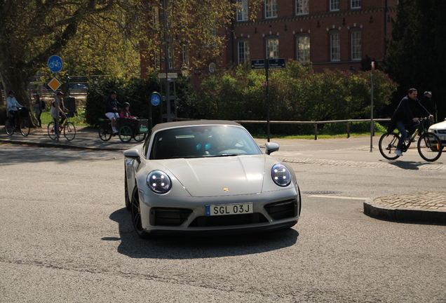 Porsche 992 Carrera GTS Cabriolet