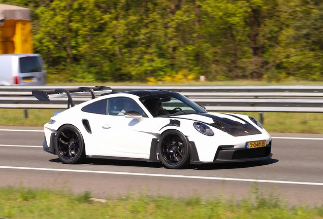 Porsche 992 GT3 RS