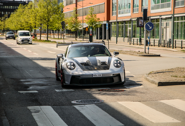 Porsche 992 GT3 RS Weissach Package