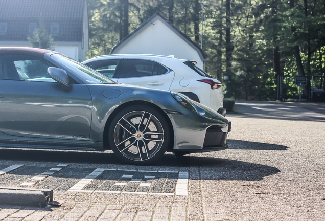 Porsche 992 Targa 4 GTS MkII