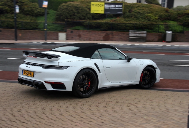 Porsche 992 Turbo Cabriolet