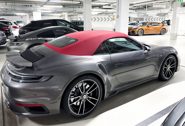 Porsche 992 Turbo S Cabriolet