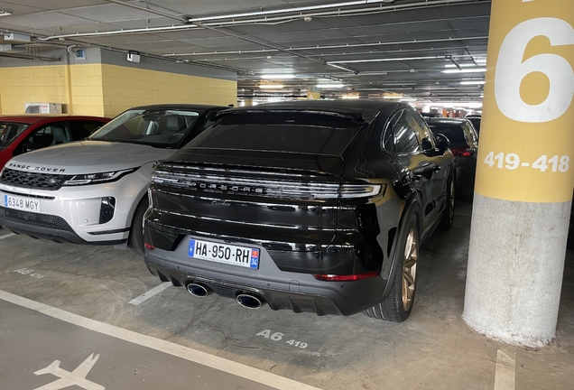 Porsche Cayenne Coupé Turbo E-Hybrid