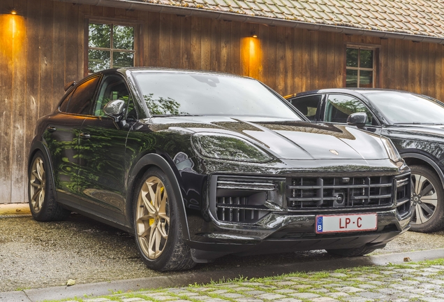 Porsche Cayenne Coupé Turbo E-Hybrid