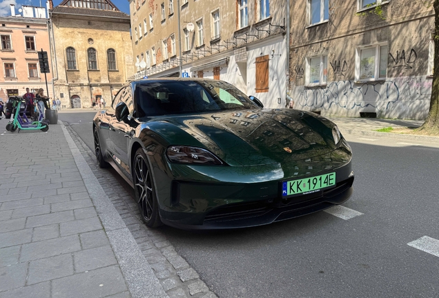 Porsche Taycan GTS