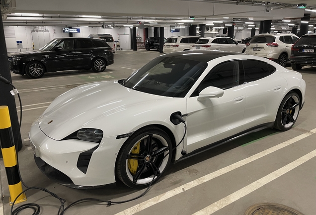 Porsche Taycan Turbo S