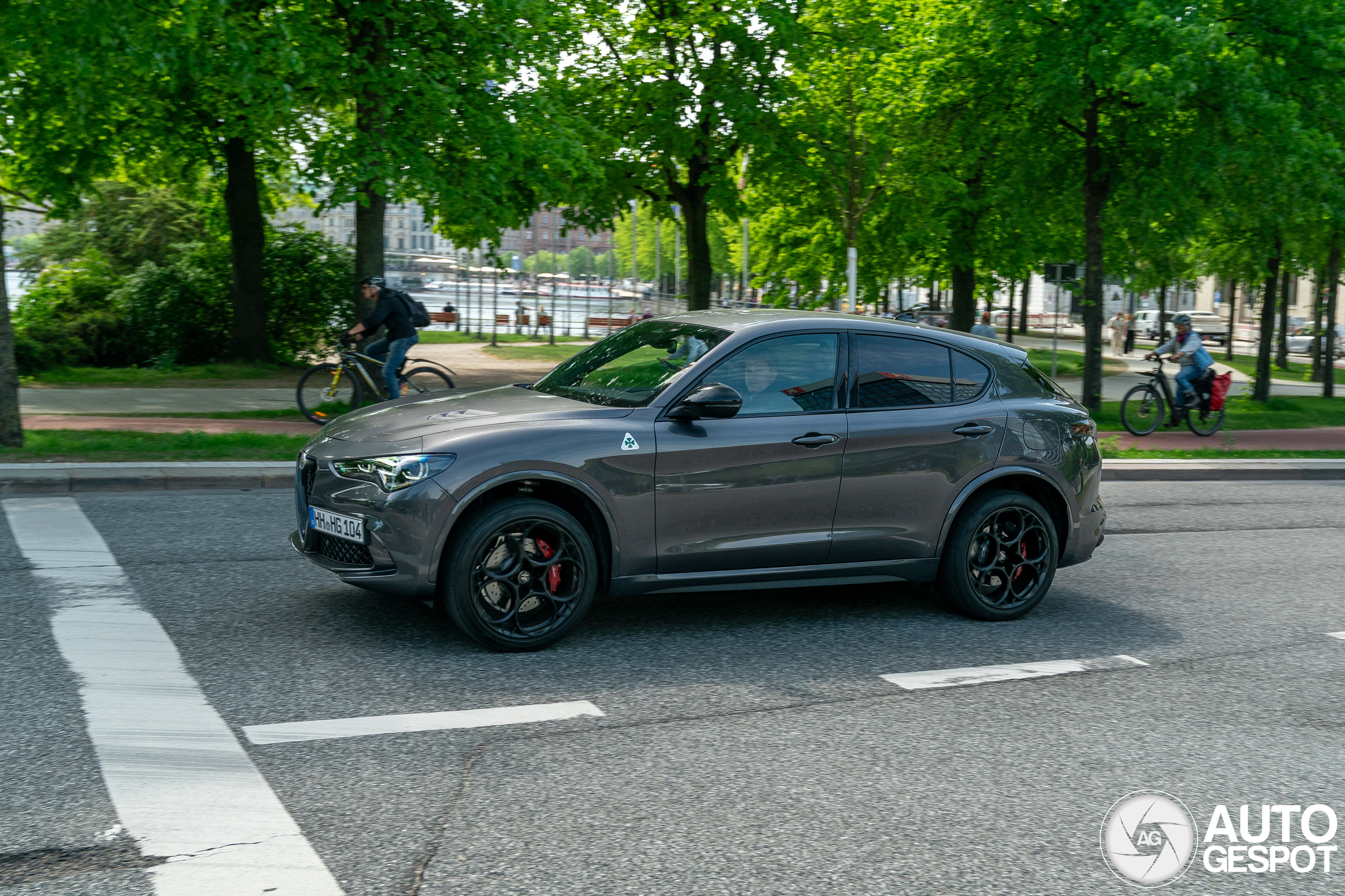 Alfa Romeo Stelvio Quadrifoglio 2023