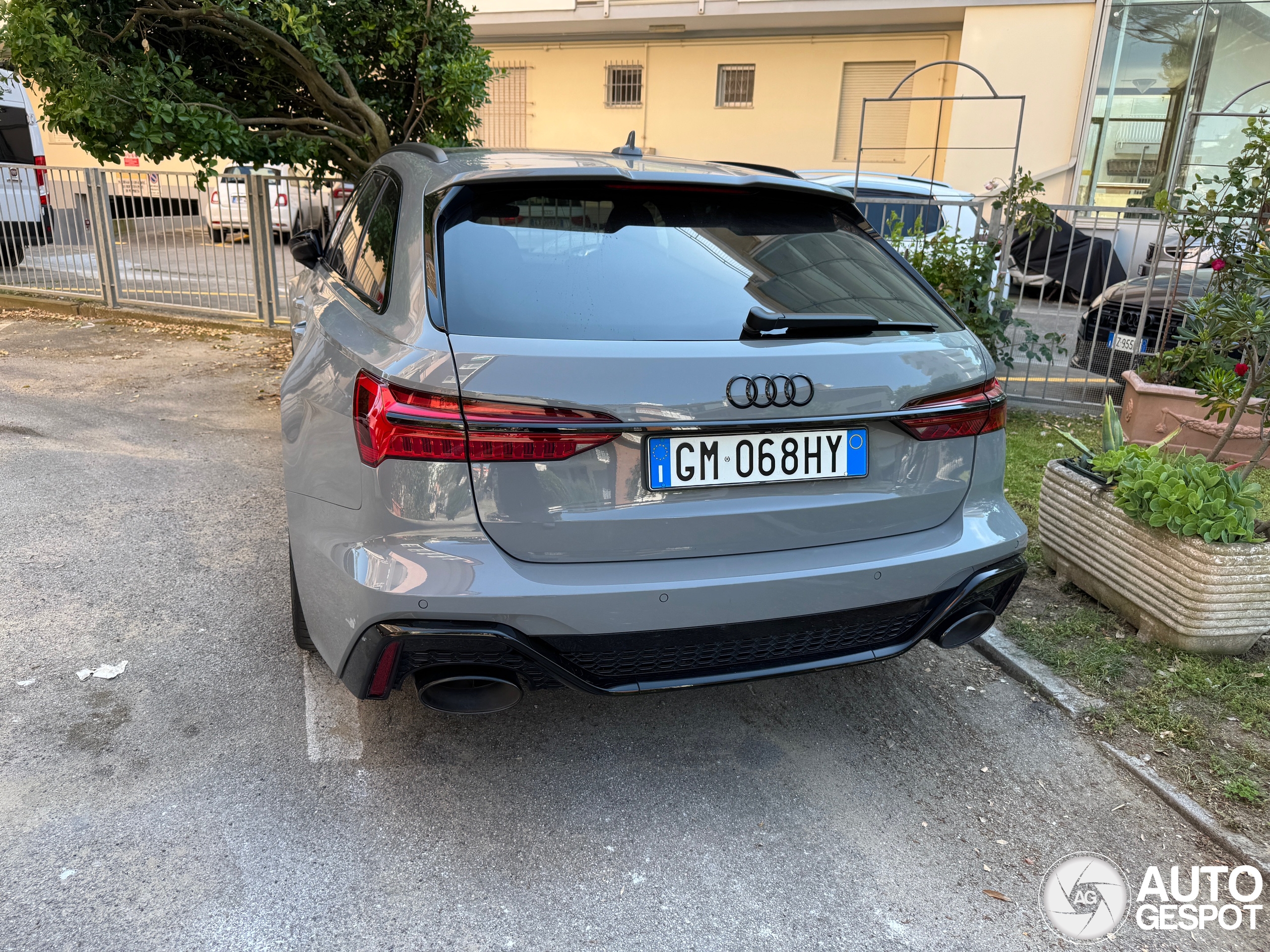 Audi RS6 Avant C8