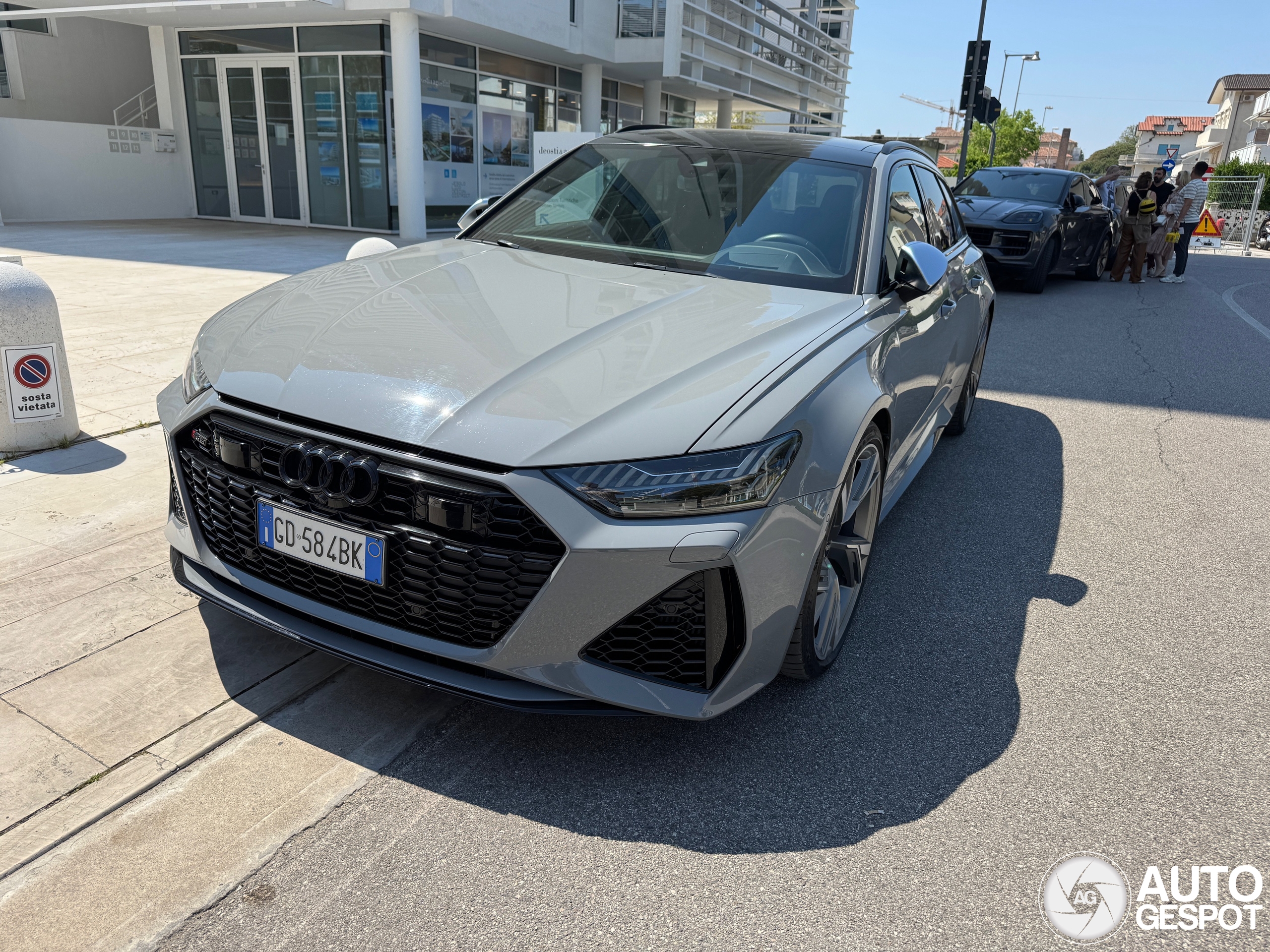 Audi RS6 Avant C8