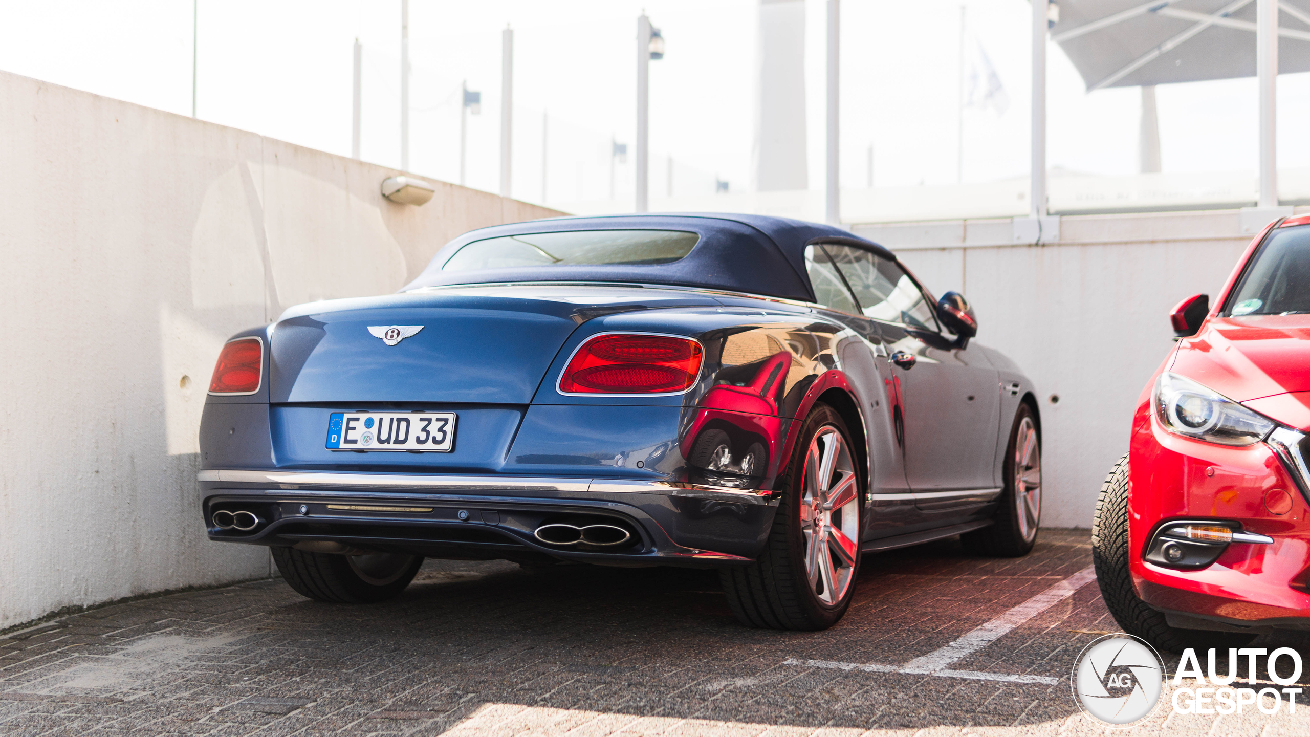 Bentley Continental GTC V8 2016