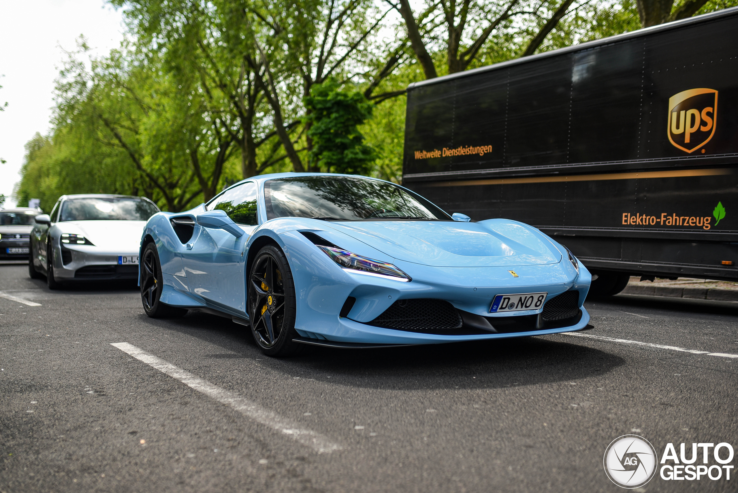 Ferrari F8 Tributo