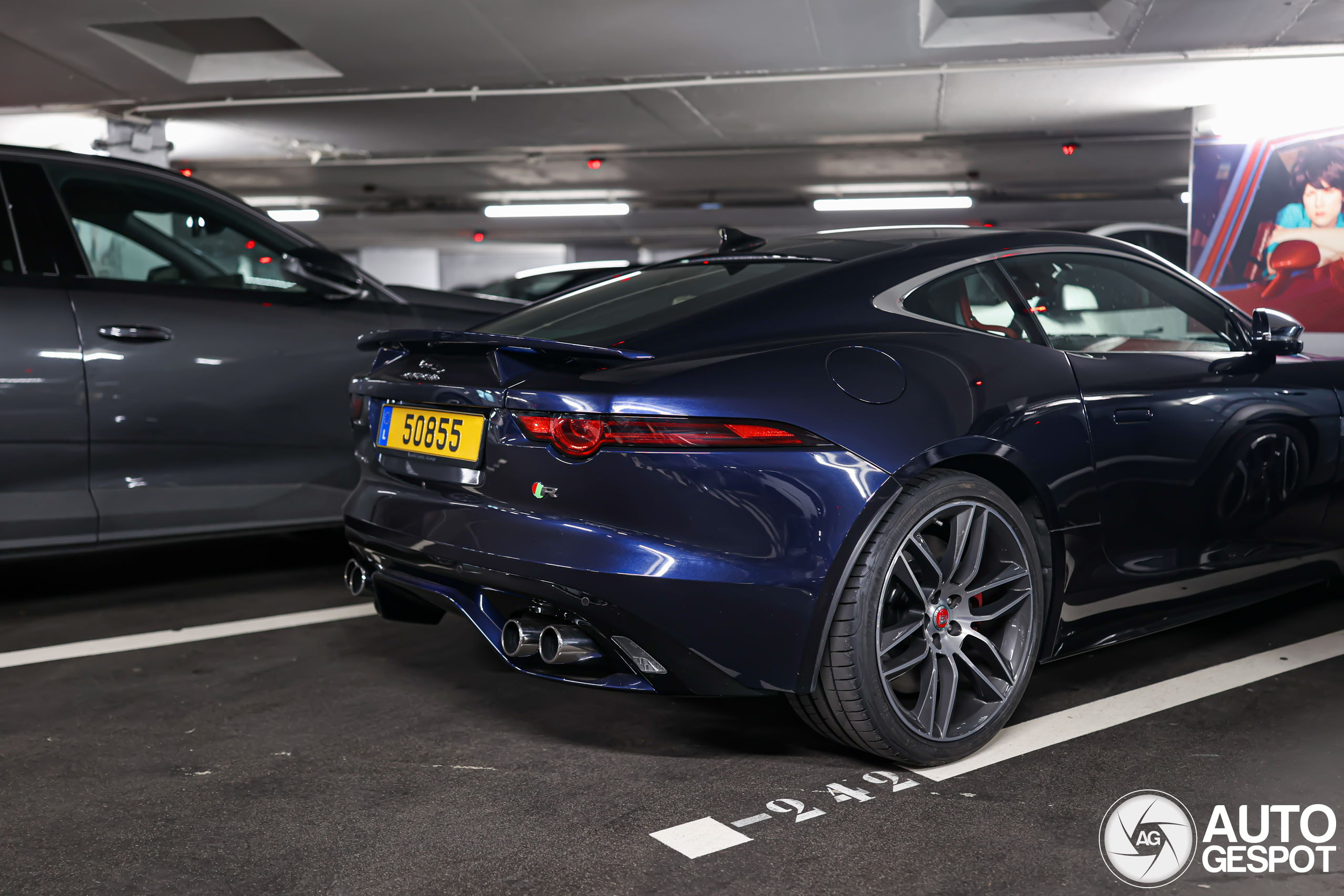 Jaguar F-TYPE R Coupé 2017