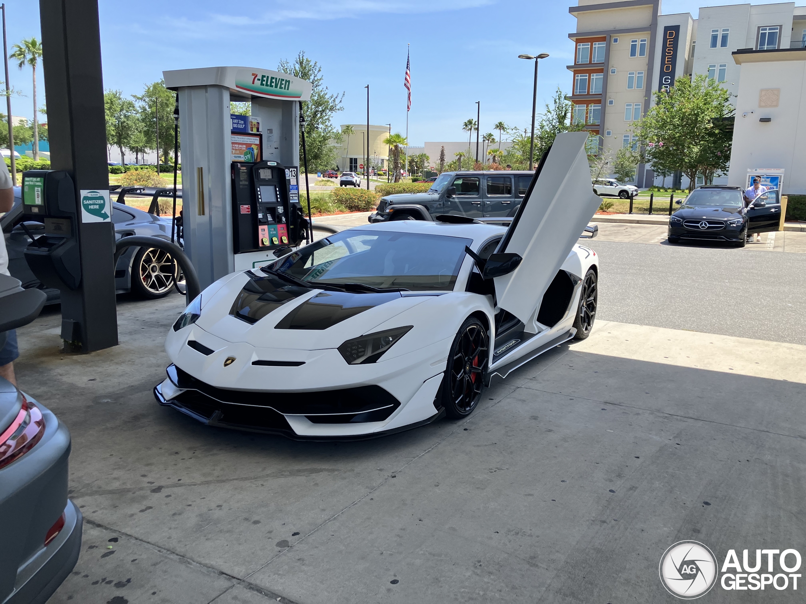 Lamborghini Aventador LP770-4 SVJ