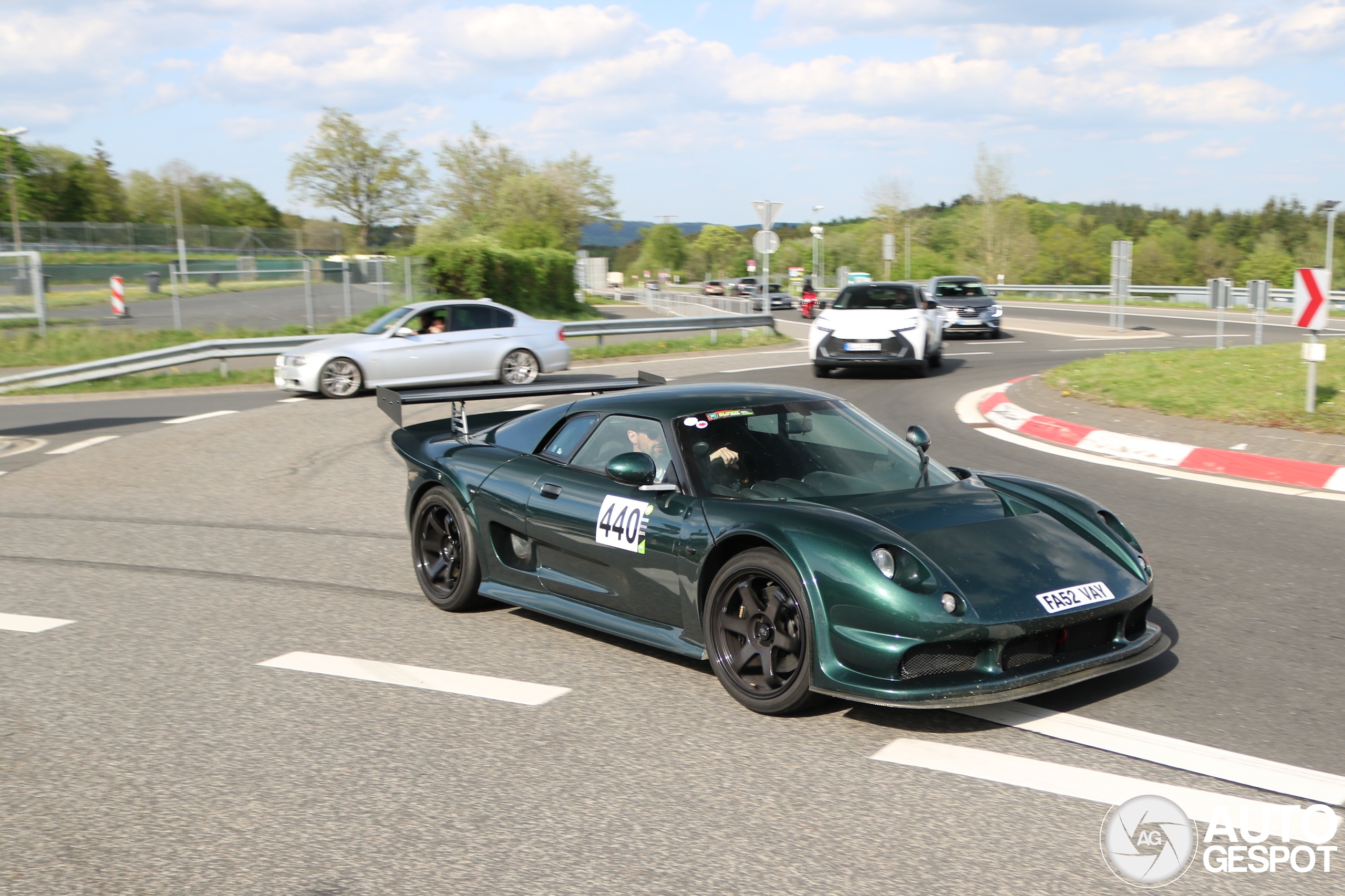 Noble M12 GTO-3