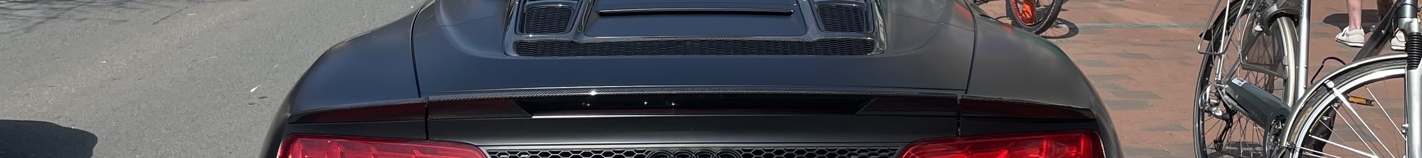 Audi R8 V10 Plus Spyder 2017