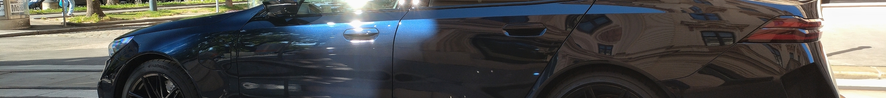 BMW M5 G90