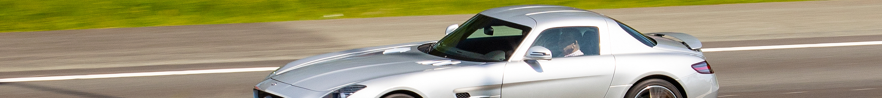 Mercedes-Benz SLS AMG