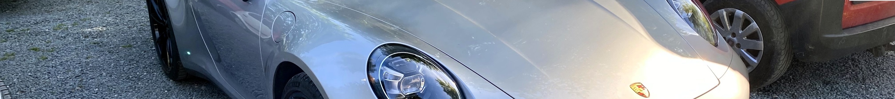 Porsche 992 Carrera 4S
