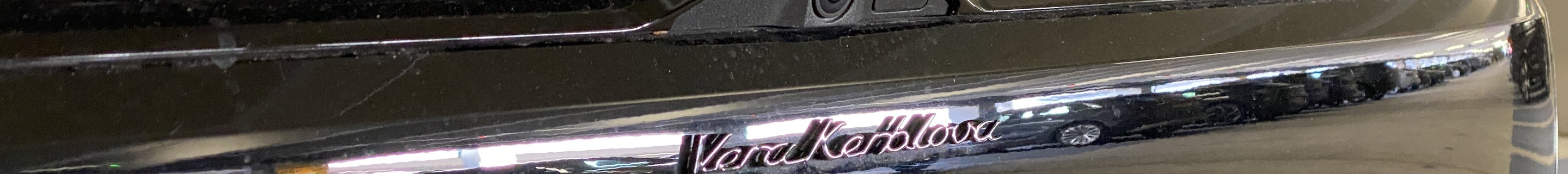 Porsche Macan EV Turbo