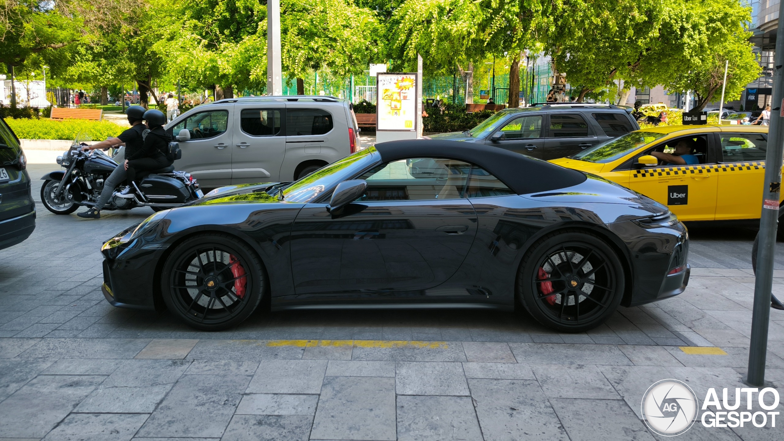 Porsche 992 Carrera 4 GTS Cabriolet MkII