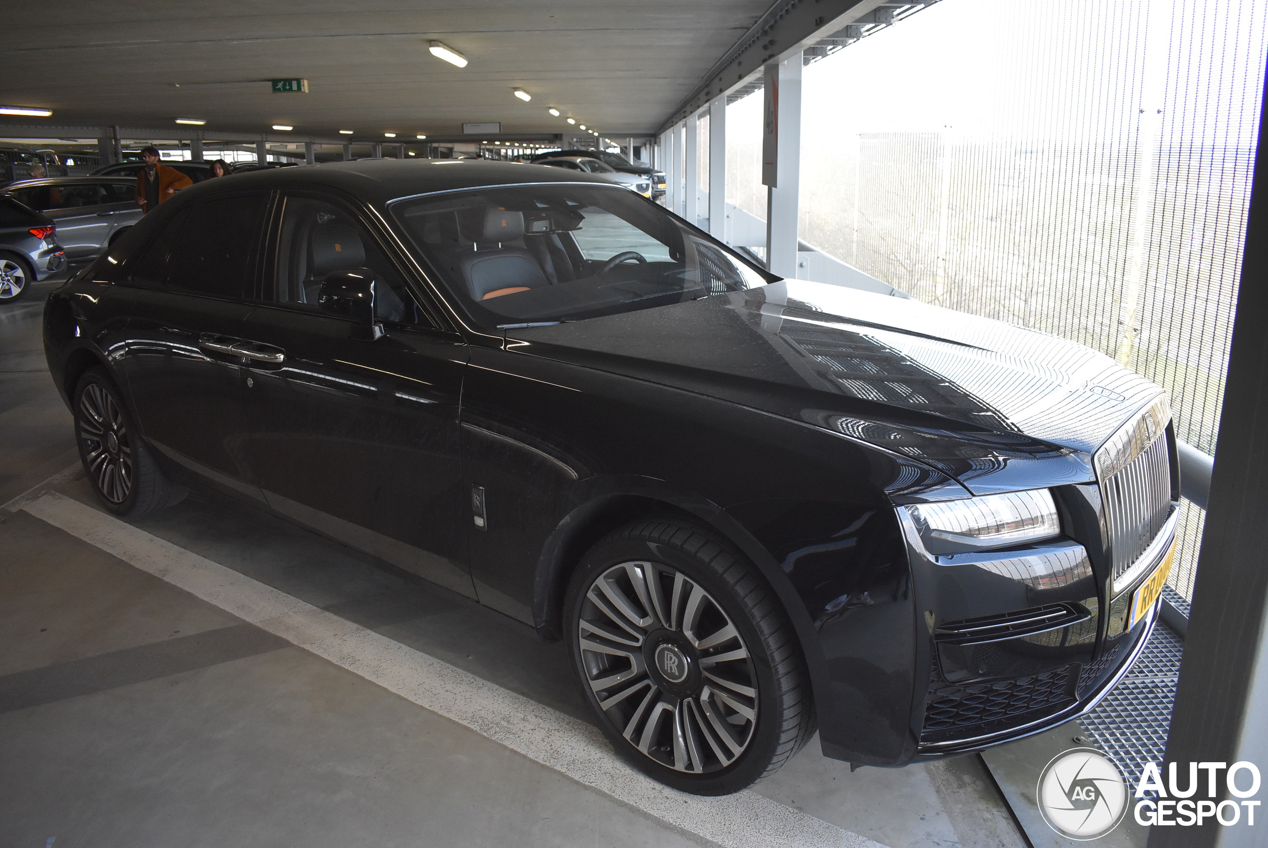 Rolls-Royce Ghost Black Badge 2021