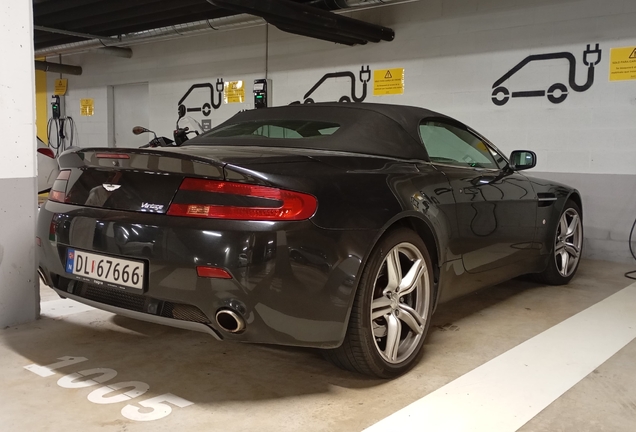 Aston Martin V8 Vantage Roadster