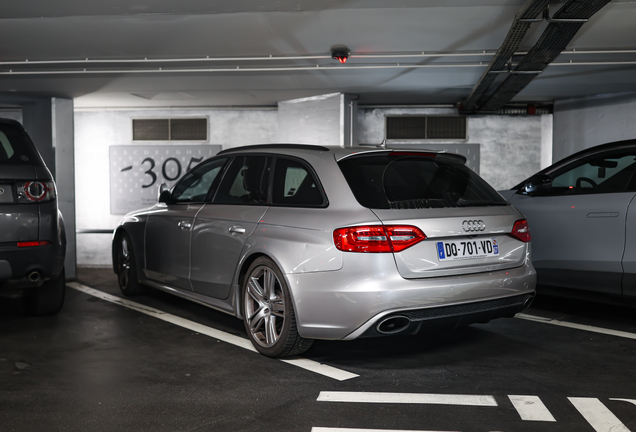 Audi RS4 Avant B8
