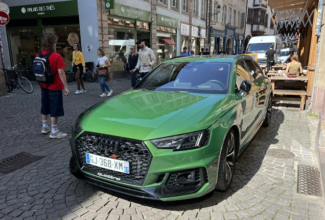 Audi RS4 Avant B9