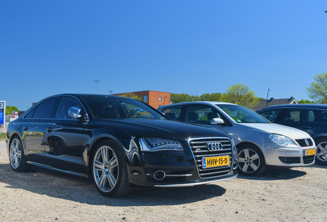 Audi S8 D4