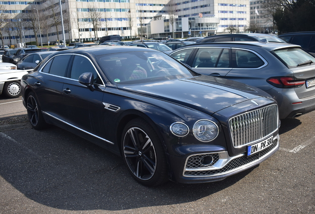 Bentley Flying Spur V8 2021