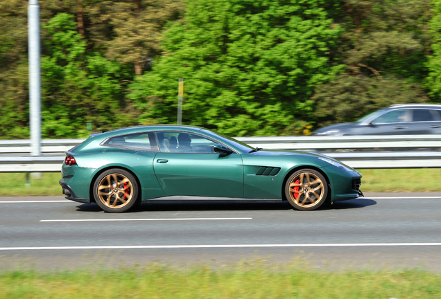 Ferrari GTC4Lusso T