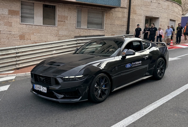 Ford Mustang Dark Horse 2024
