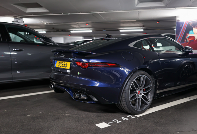Jaguar F-TYPE R Coupé 2017
