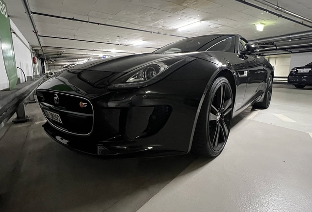 Jaguar F-TYPE S Convertible