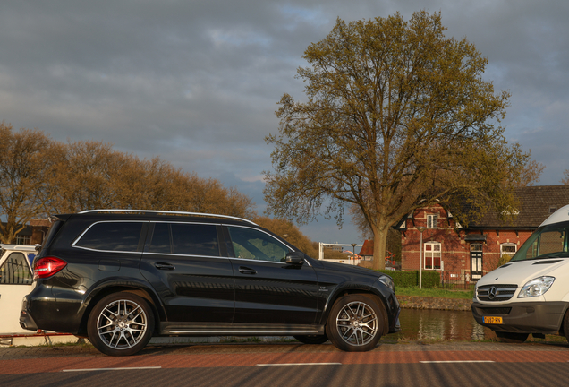Mercedes-AMG GLS 63 X166