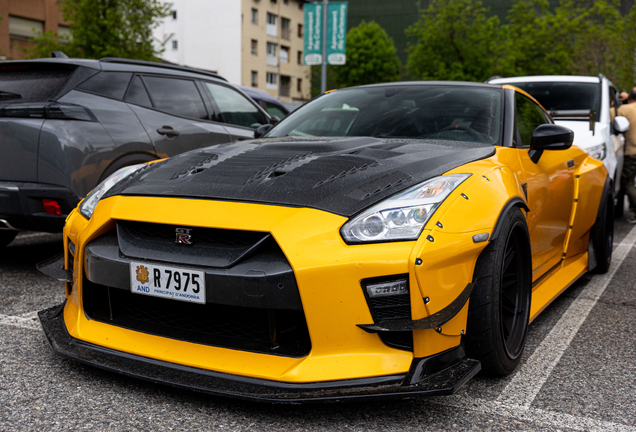 Nissan GT-R 2017 Liberty Walk Widebody